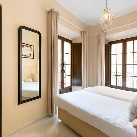Precioso Y Moderno Apartamento En Centro De * Sevilla